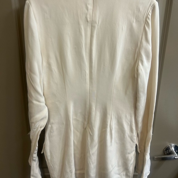 House of CB MAHALIA
Vintage Cream Mini Dress - Picture 4 of 5